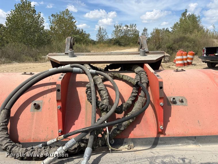 image for item FK2083 ALLU DSB 2-17 excavator screener bucket