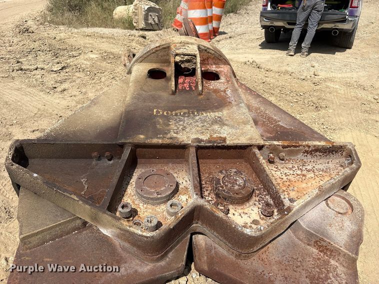 image for item FK2085 Excavator shear