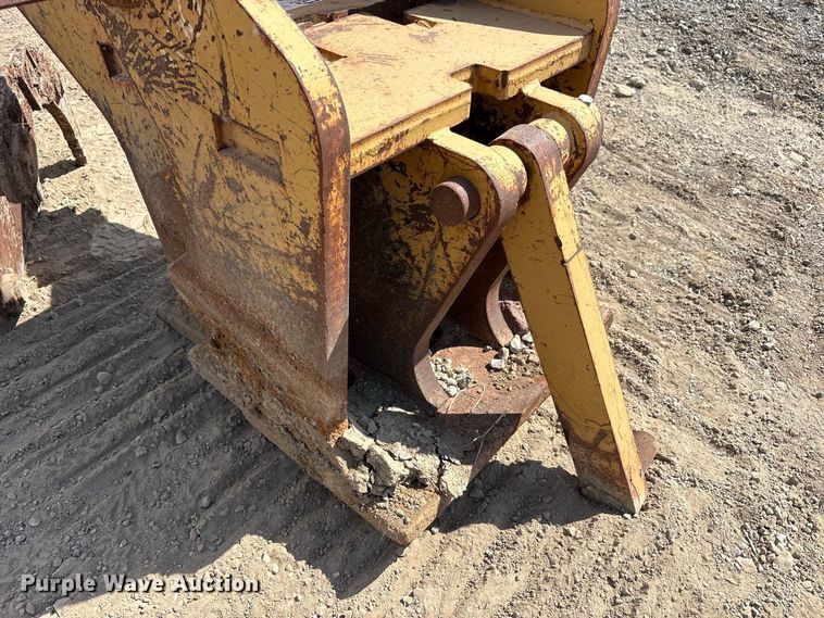 image for item FK2088 (2) excavator attachments