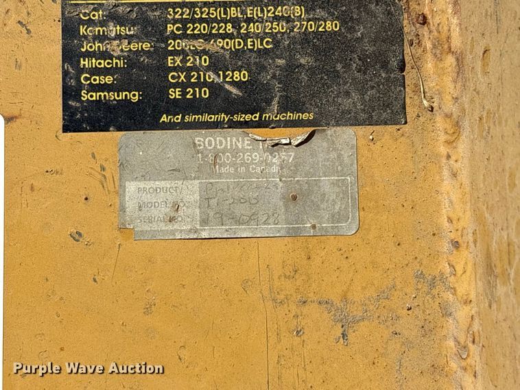image for item FK2088 (2) excavator attachments