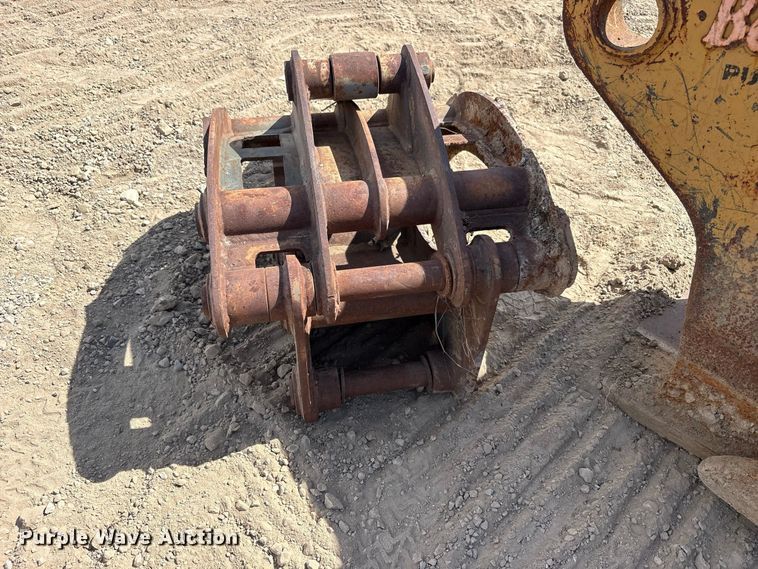 image for item FK2088 (2) excavator attachments