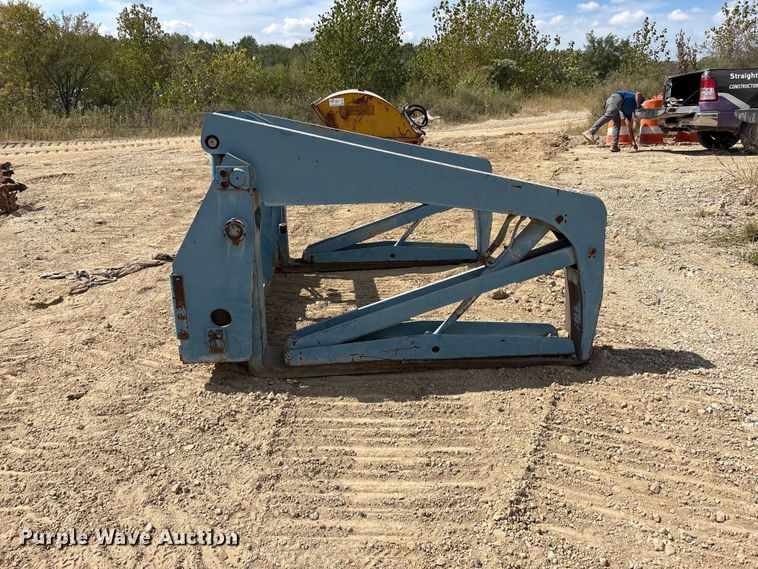 image for item FK2090 Gradall 9015-5013 excavator grapple forks