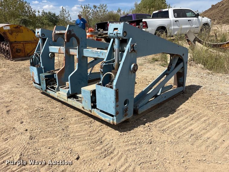 image for item FK2090 Gradall 9015-5013 excavator grapple forks