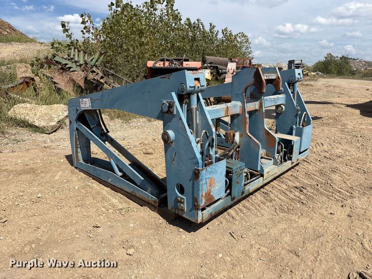 image for item FK2090 Gradall 9015-5013 excavator grapple forks