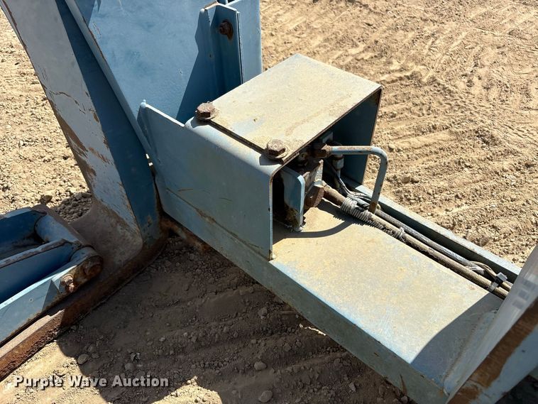 image for item FK2090 Gradall 9015-5013 excavator grapple forks