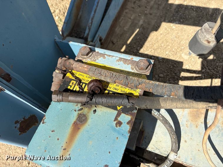 image for item FK2090 Gradall 9015-5013 excavator grapple forks
