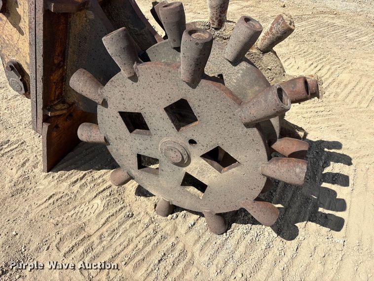 image for item FK2091 Excavator compaction wheel