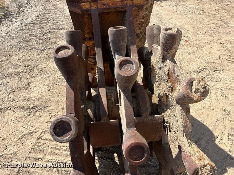 image for item FK2091 Excavator compaction wheel