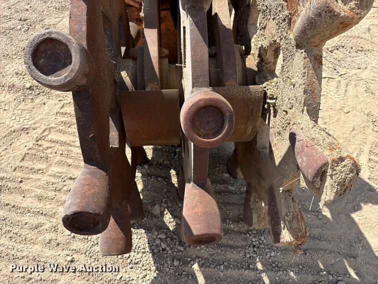 image for item FK2091 Excavator compaction wheel