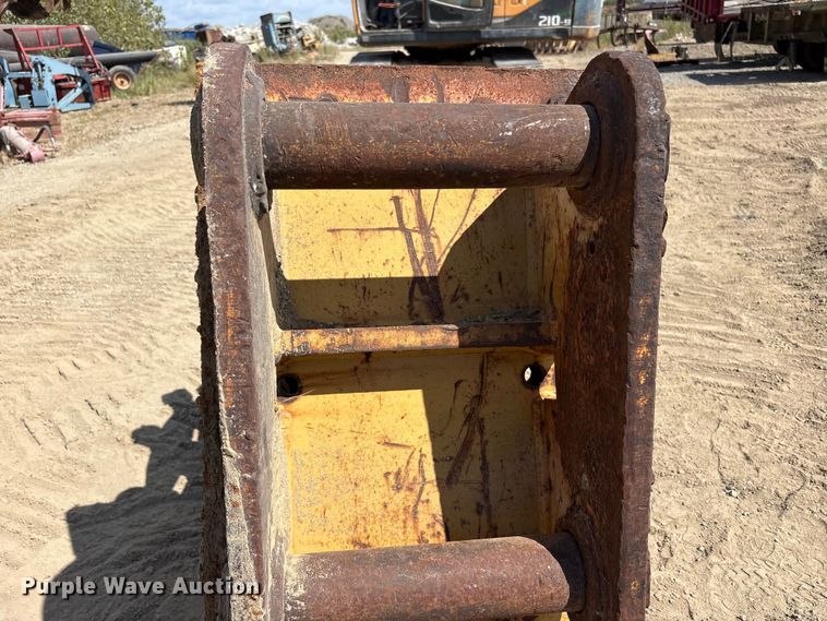 image for item FK2091 Excavator compaction wheel