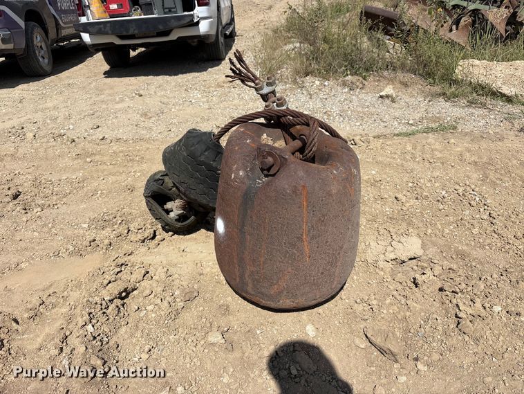 image for item FK2093 Wrecking ball