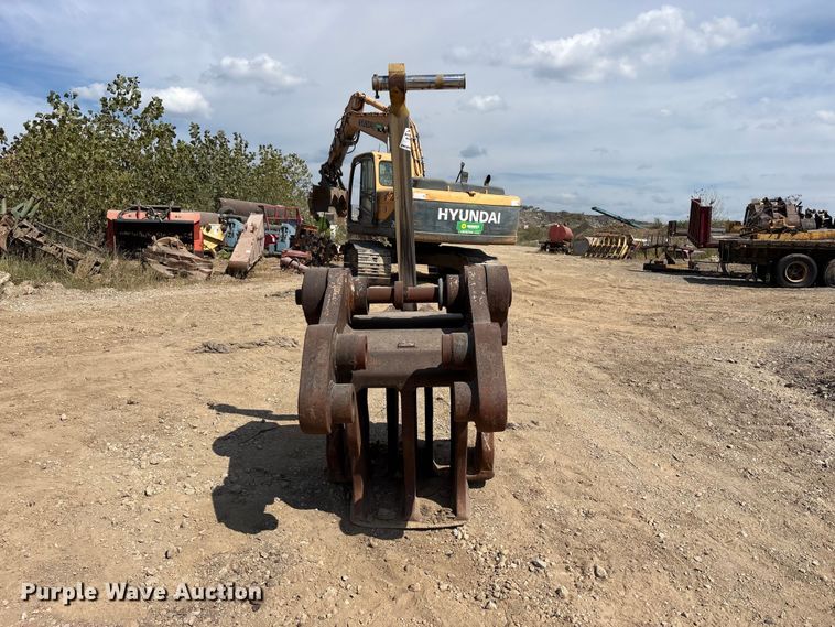 image for item FK2095 Excavator pulverizer
