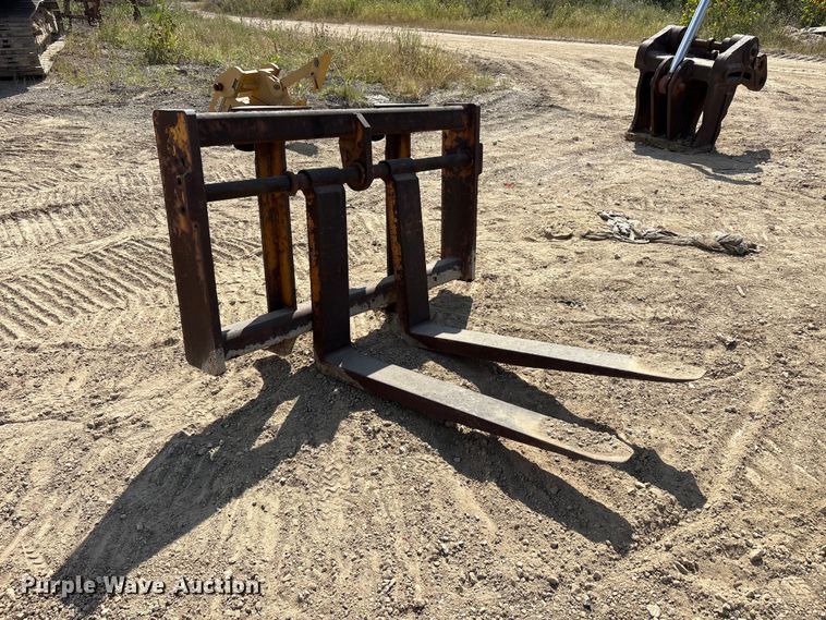 image for item FK2097 Wheel loader forks