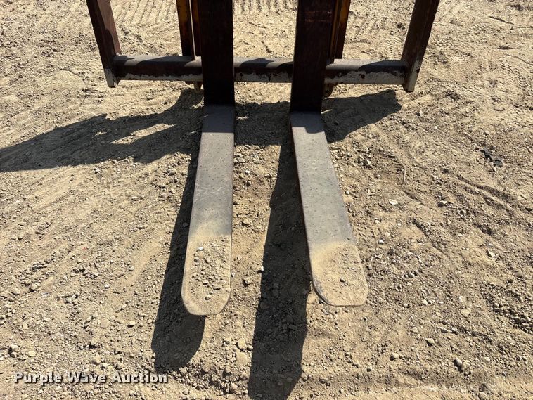 image for item FK2097 Wheel loader forks