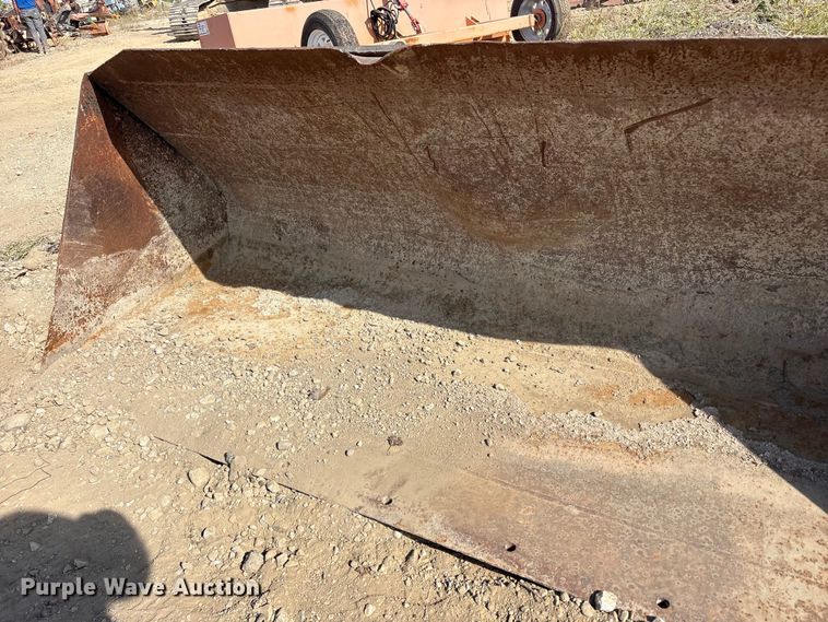 image for item FK2101 Wheel loader bucket