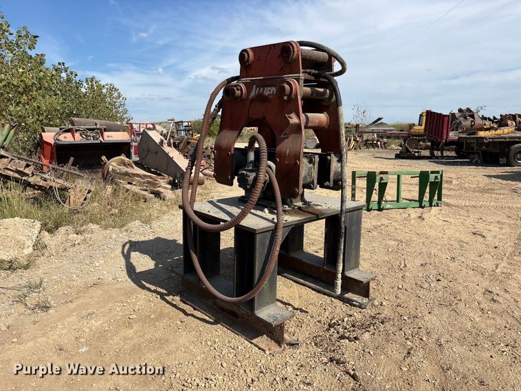 image for item FK2103 Allied plate compactor