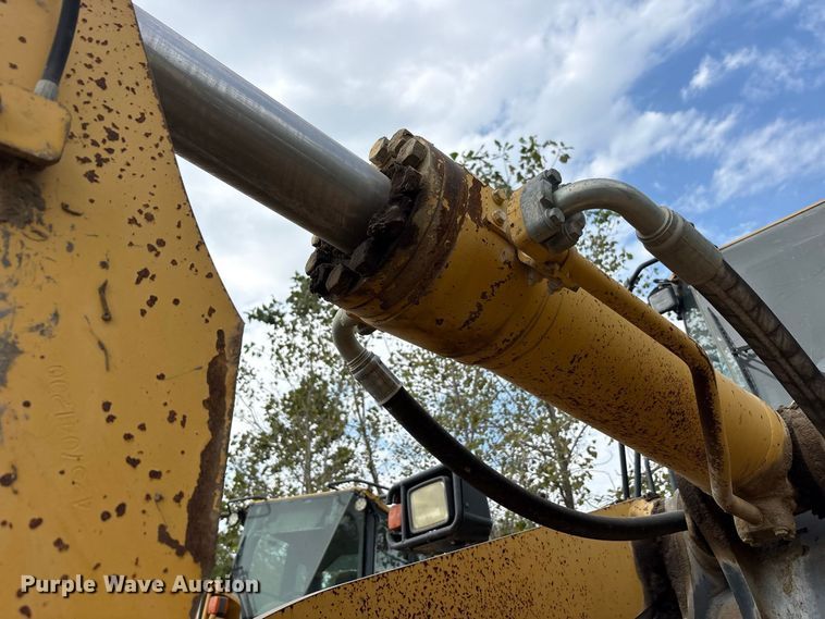 image for item FK2106 2013 Komatsu WA500-7 wheel loader