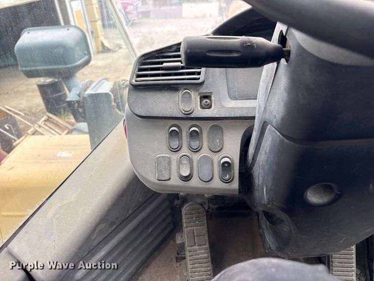 image for item FK2106 2013 Komatsu WA500-7 wheel loader