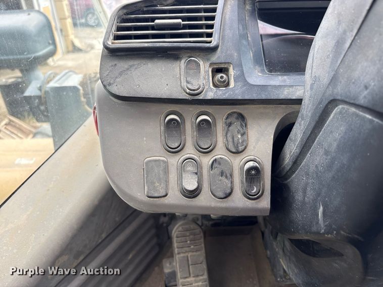 image for item FK2106 2013 Komatsu WA500-7 wheel loader