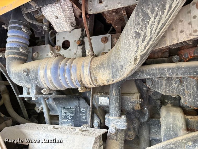 image for item FK2106 2013 Komatsu WA500-7 wheel loader