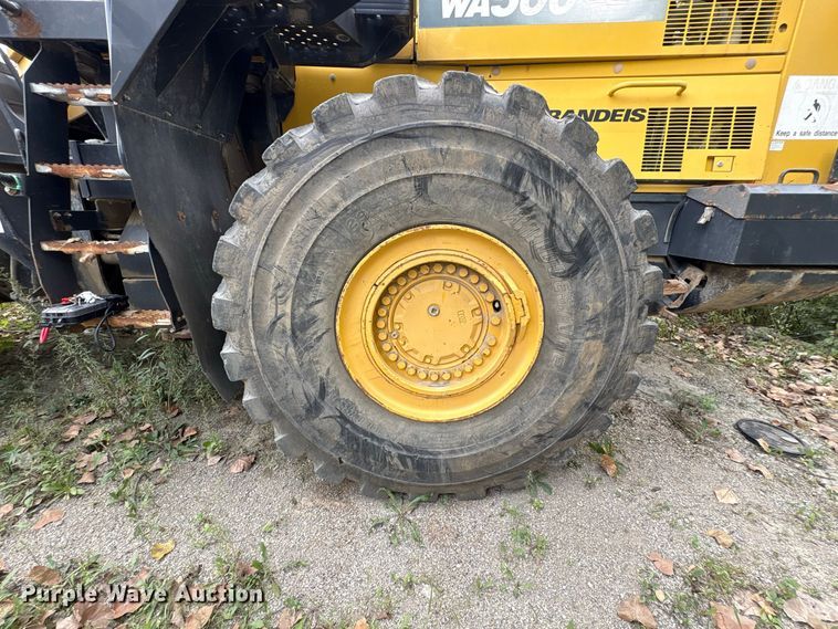 image for item FK2106 2013 Komatsu WA500-7 wheel loader