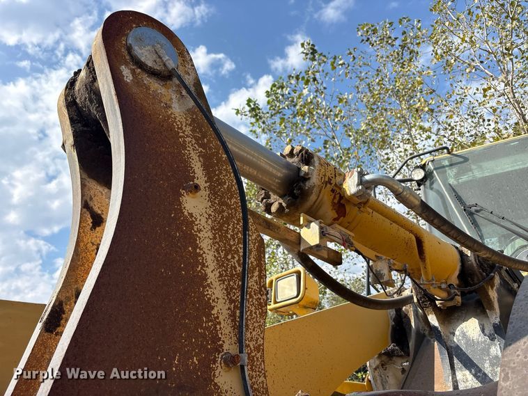 image for item FK2107 2007 Komatsu WA500-6 wheel loader