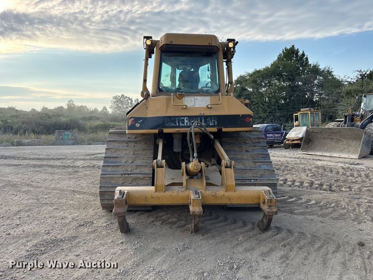 image for item FK2109 2006 Caterpillar D6N dozer