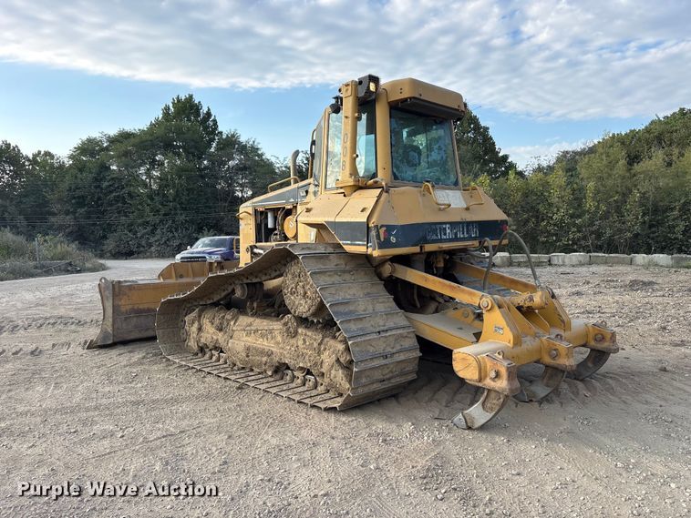 image for item FK2109 2006 Caterpillar D6N dozer
