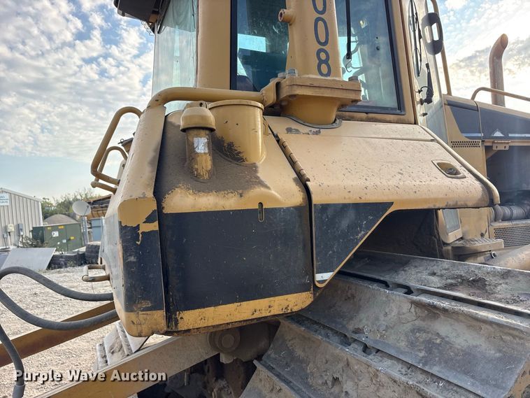 image for item FK2109 2006 Caterpillar D6N dozer