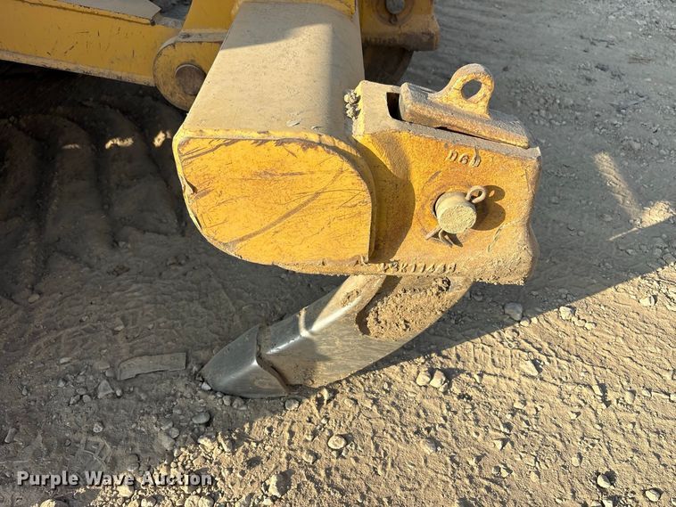 image for item FK2109 2006 Caterpillar D6N dozer