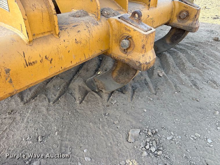 image for item FK2109 2006 Caterpillar D6N dozer