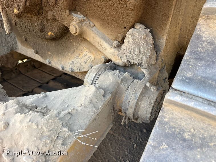 image for item FK2109 2006 Caterpillar D6N dozer