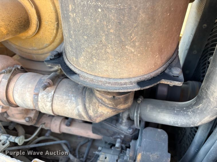 image for item FK2109 2006 Caterpillar D6N dozer