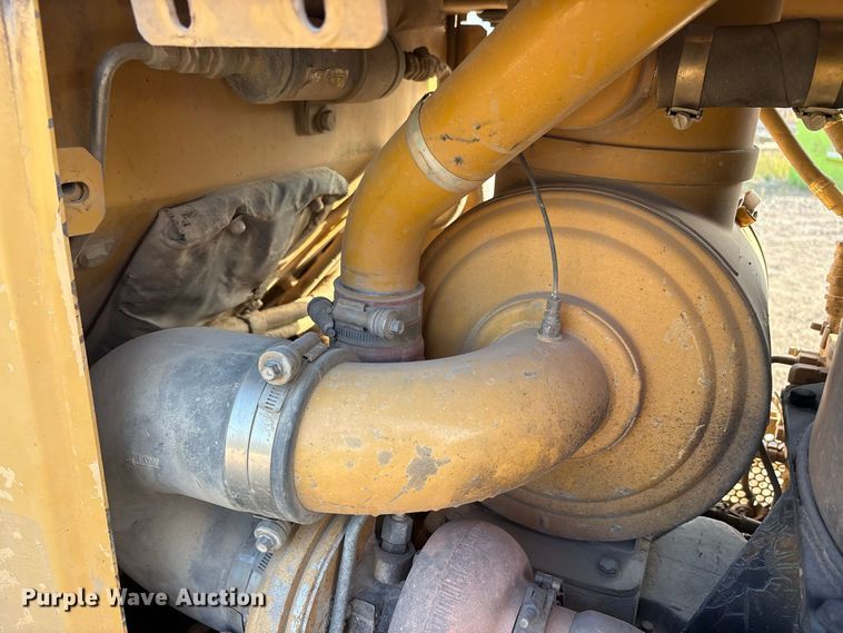 image for item FK2109 2006 Caterpillar D6N dozer