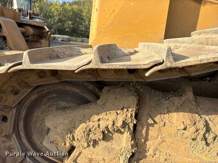 image for item FK2109 2006 Caterpillar D6N dozer