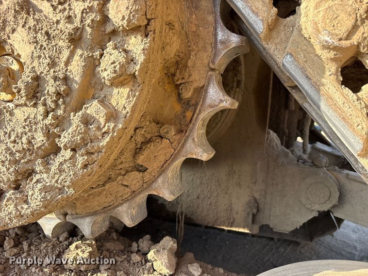 image for item FK2109 2006 Caterpillar D6N dozer