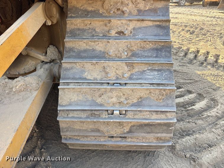 image for item FK2109 2006 Caterpillar D6N dozer