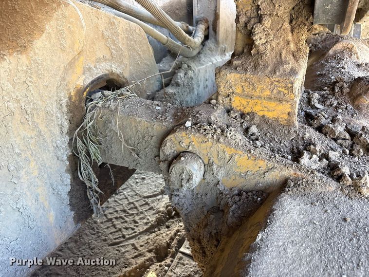 image for item FK2109 2006 Caterpillar D6N dozer