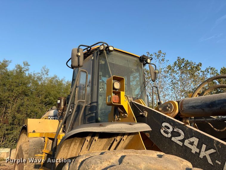image for item FK2110 2015 John Deere 824K-II wheel loader