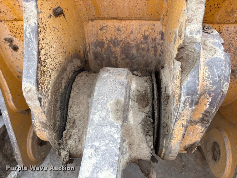 image for item FK2110 2015 John Deere 824K-II wheel loader