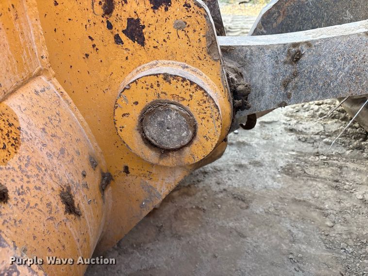 image for item FK2110 2015 John Deere 824K-II wheel loader
