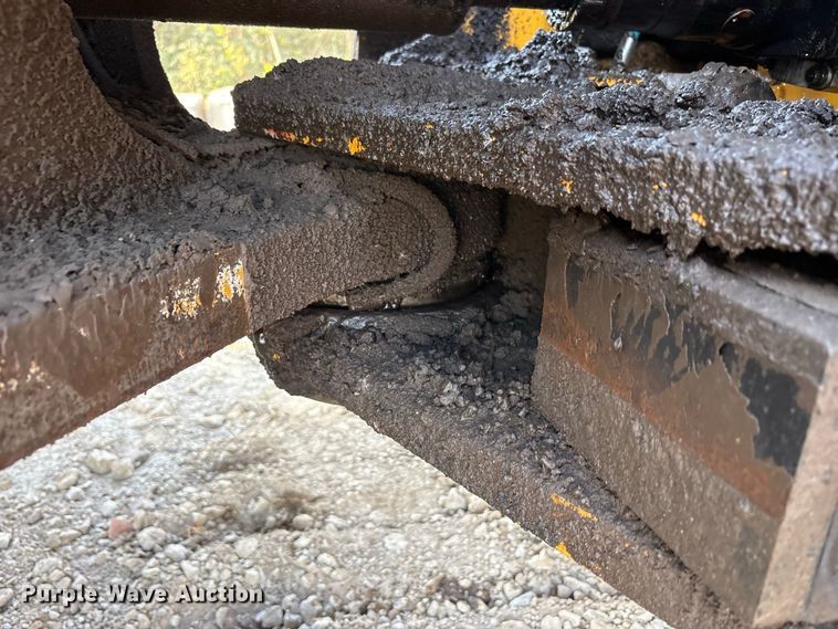 image for item FK2110 2015 John Deere 824K-II wheel loader