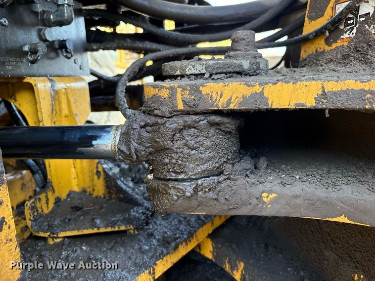 image for item FK2110 2015 John Deere 824K-II wheel loader