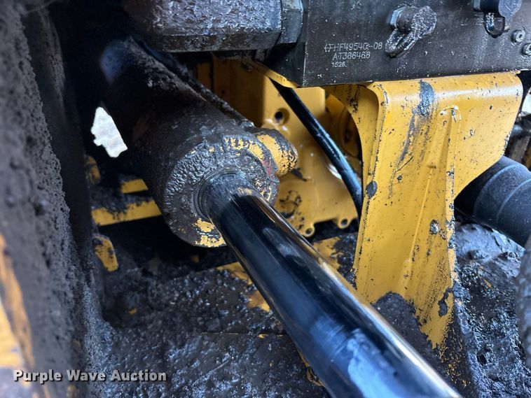 image for item FK2110 2015 John Deere 824K-II wheel loader