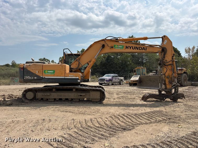 image for item FK2111 2012 Hyundai 210LC-9 excavator