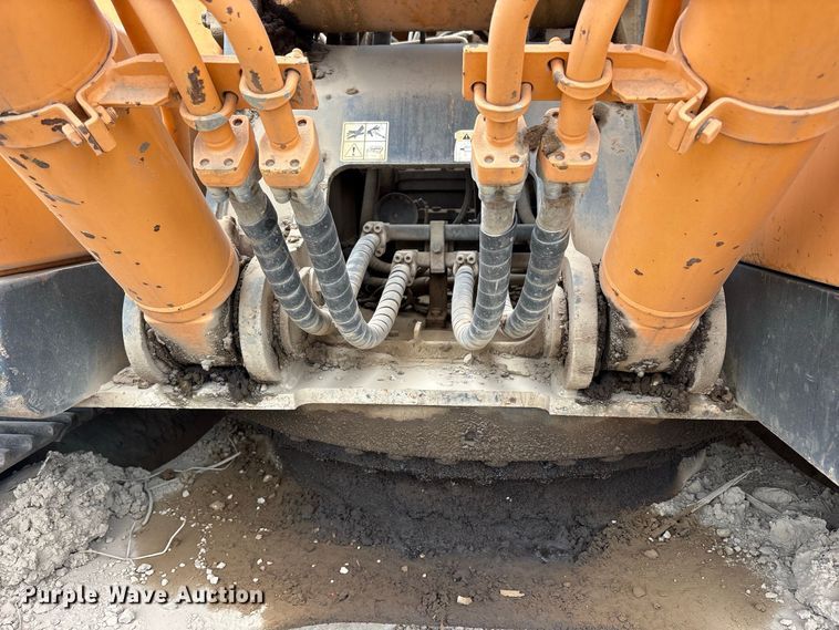 image for item FK2111 2012 Hyundai 210LC-9 excavator
