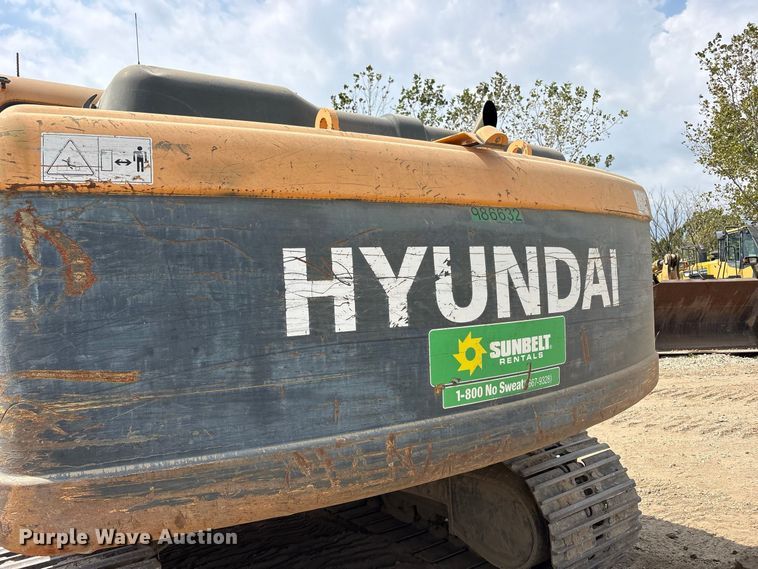 image for item FK2111 2012 Hyundai 210LC-9 excavator