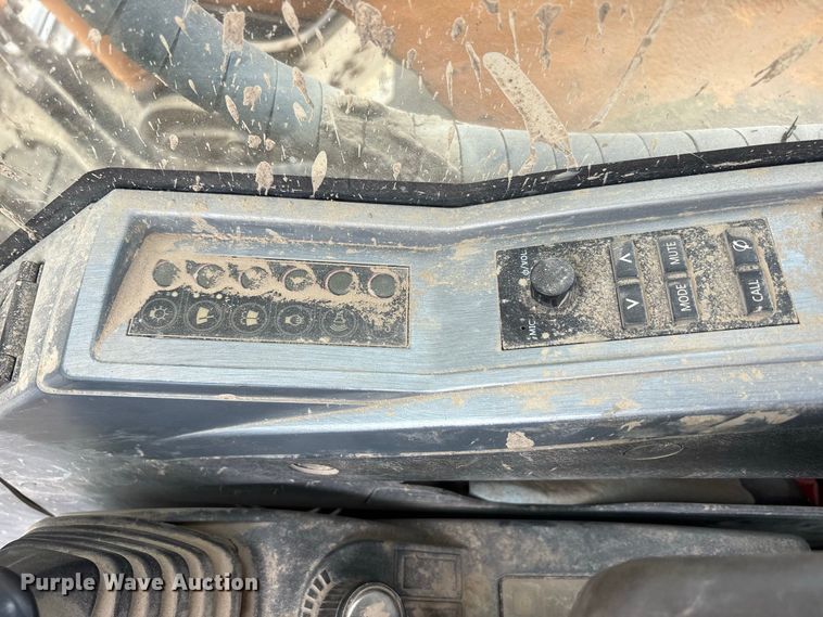 image for item FK2111 2012 Hyundai 210LC-9 excavator
