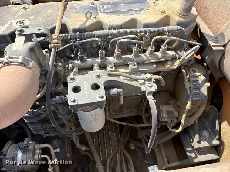 image for item FK2111 2012 Hyundai 210LC-9 excavator