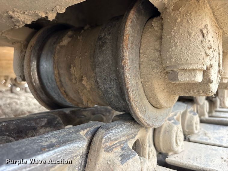 image for item FK2111 2012 Hyundai 210LC-9 excavator